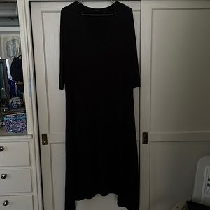 The perfect LBD! I bought this from QVC, and have never worn. It is sized XL.